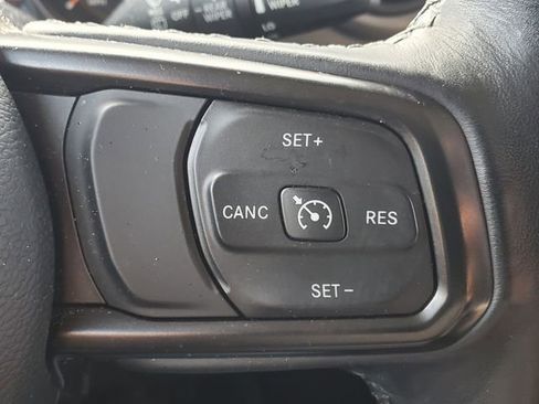 Used 2021 Jeep Wrangler Unlimited Sport image 7