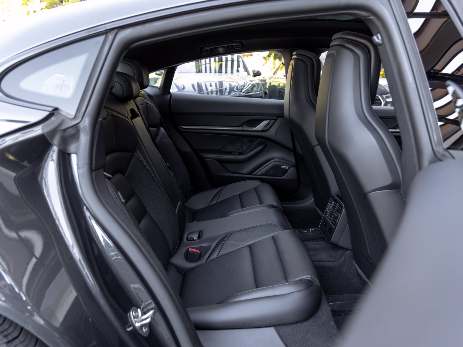 Certified 2026 Porsche Taycan AWD/4WD image 48