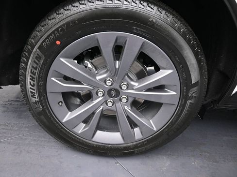 New 2026 Ford Explorer Active w/ Active Comfort Package image 34