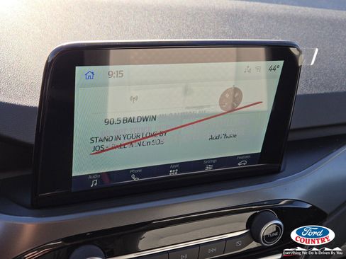 New 2026 Ford Escape Active image 11