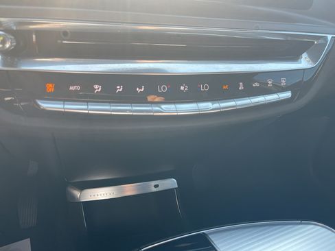 Used 2024 Cadillac Lyriq Tech AWD/4WD image 24