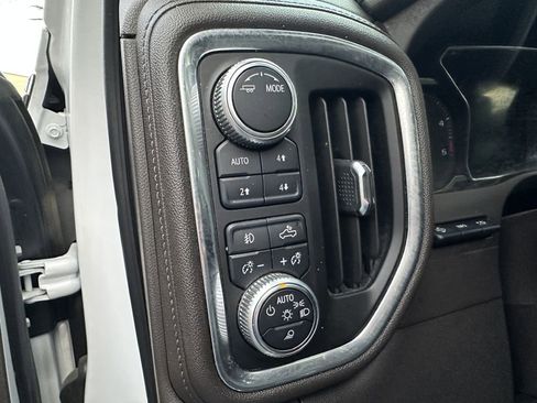 Used 2020 GMC Sierra 3500 Denali w/ Denali Ultimate Package image 24