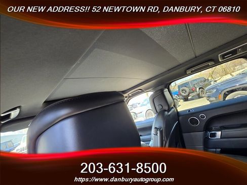 Used 2019 Land Rover Range Rover Sport HSE image 7