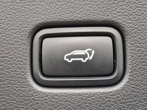 Used 2023 Hyundai Palisade SEL image 33