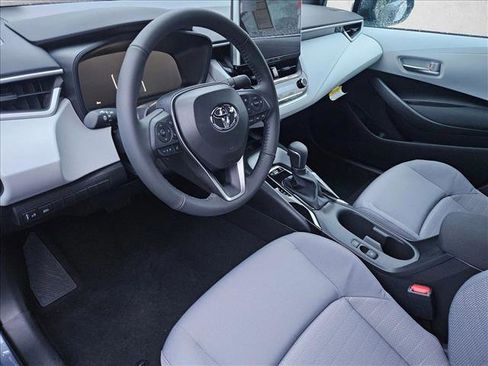 New 2026 Toyota Corolla SE image 3