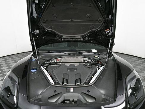 Used 2026 Porsche Panamera GTS image 37