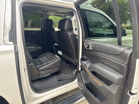 Used 2018 GMC Yukon XL Denali w/ Denali Ultimate Package image 5