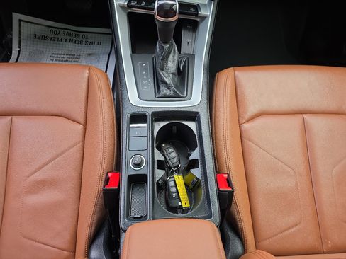 Used 2022 Audi Q3 2.0T Premium w/ Convenience Package image 73