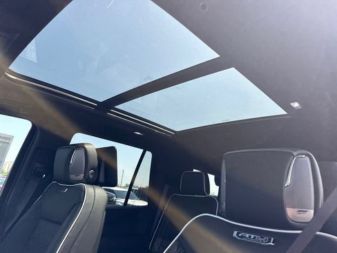 New 2026 GMC Yukon AT4 Ultimate AWD/4WD image 27