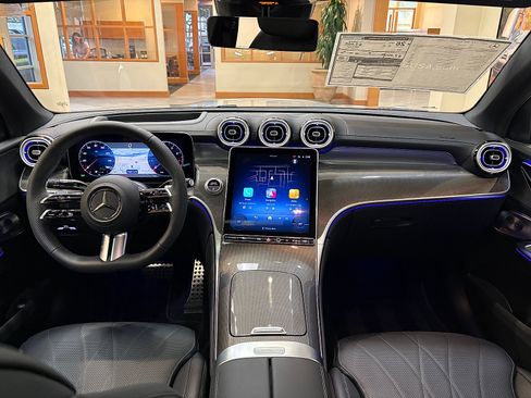 New 2027 Mercedes-Benz GLC 300 4MATIC image 16