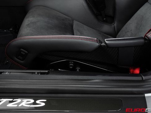 Used 2018 Porsche 911 GT2 RS RWD image 55