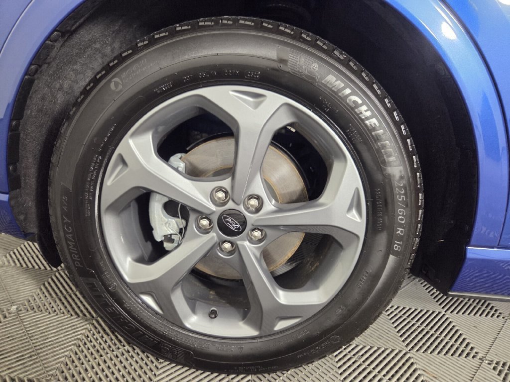 Used 2023 Ford Escape ST-Line w/ Tech Pack #1 FWD image 8