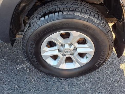Used 2016 Toyota 4Runner SR5 Premium RWD image 20