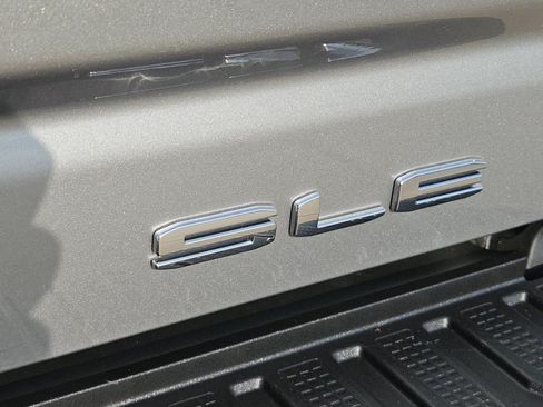 Certified 2025 GMC Sierra 2500 SLE w/ SLE Value Package; AWD/4WD image 8