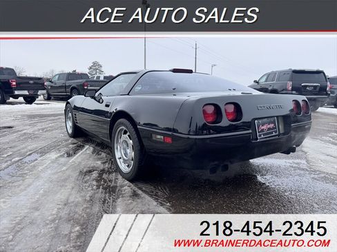 Used 1991 Chevrolet Corvette ZR-1 image 3