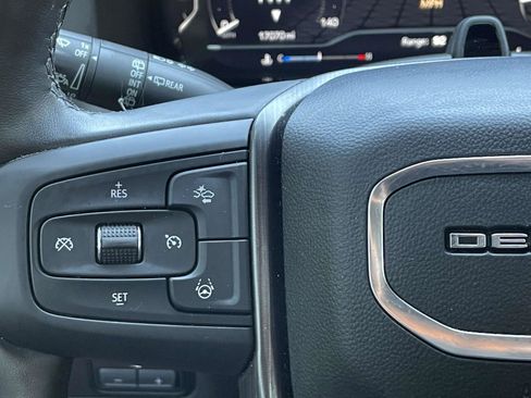 Used 2023 GMC Yukon Denali Ultimate AWD/4WD image 39