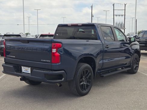 Certified 2023 Chevrolet Silverado 1500 Custom RWD image 3
