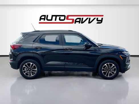 Used 2024 Chevrolet TrailBlazer LT w/ Convenience Package image 8