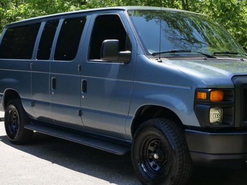 Used 2013 Ford E-350 and Econoline 350 XL w/ PWR Windows & Locks Group image 38