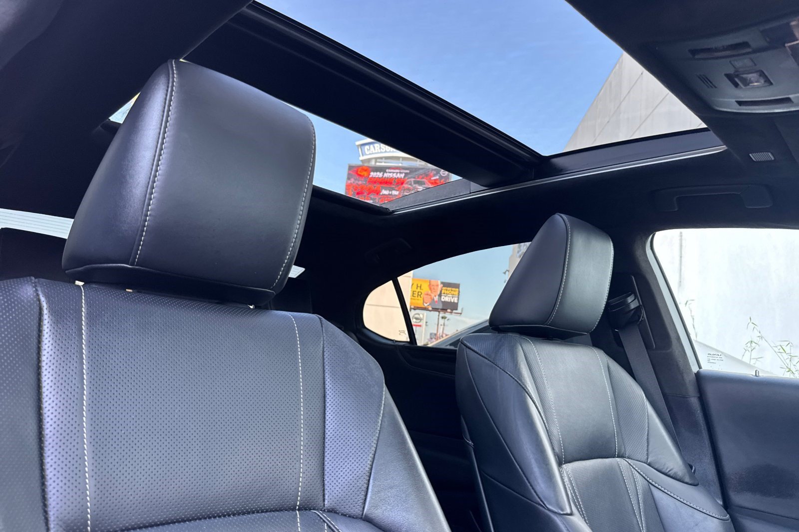 Used 2022 Lexus ES 350 w/ Accessory Package FWD image 25