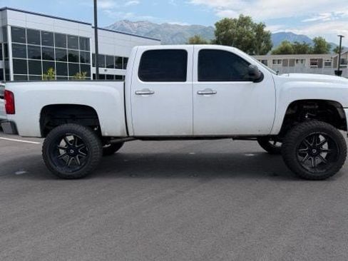 Used 2012 Chevrolet Silverado 1500 LTZ AWD/4WD image 2