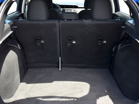 Used 2024 Nissan Kicks SV image 13