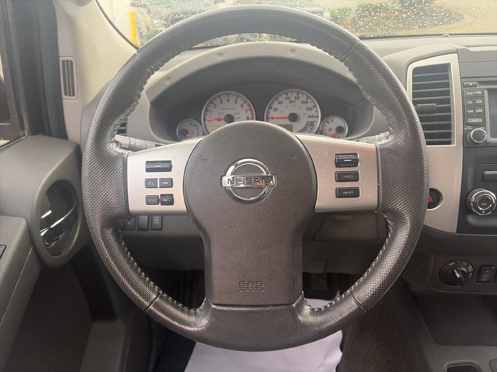 Used 2014 Nissan Xterra PRO-4X w/ Pro-4x Leather Package AWD/4WD image 15