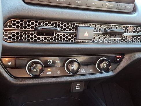 Certified 2024 Honda HR-V Sport image 16