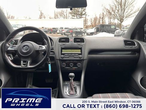 Used 2011 Volkswagen GTI 2-Door image 15