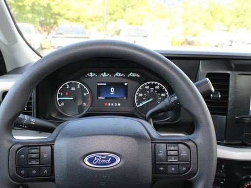 Used 2025 Ford F350 XL w/ 360-Degree Camera Package AWD/4WD image 6