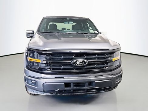 Used 2024 Ford F150 XLT w/ XLT Black Appearance Package image 2