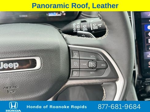 Used 2024 Jeep Grand Cherokee Limited 4xe image 15