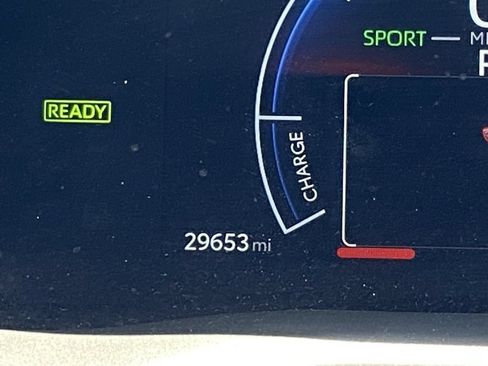 Certified 2025 Toyota Camry LE FWD image 32