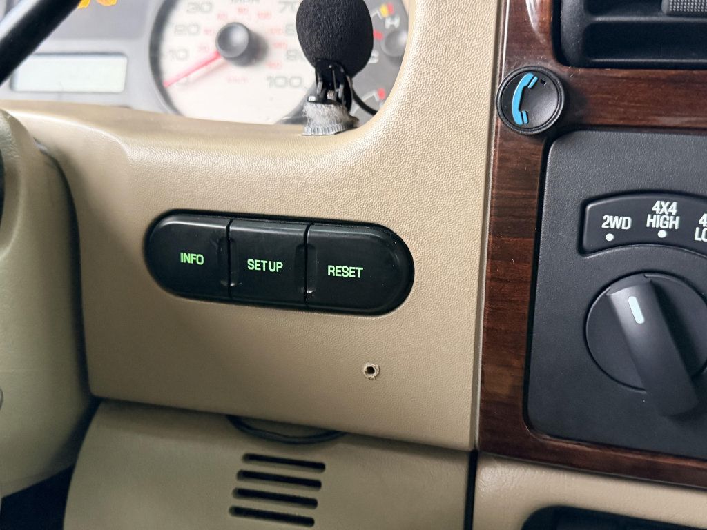 Used 2006 Ford F250 King Ranch AWD/4WD image 24