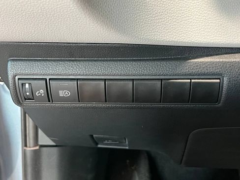 Used 2023 Toyota Corolla LE w/ Carpet Mat Package (TMS) FWD image 30