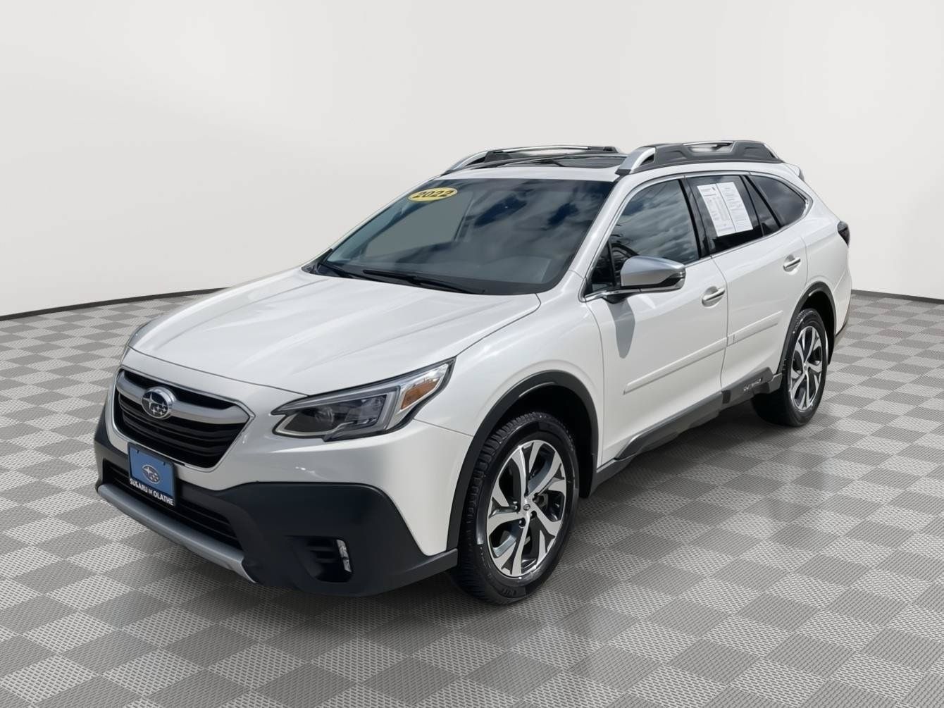 Used 2022 Subaru Outback Touring AWD/4WD image 11