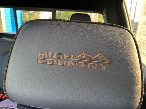 Used 2024 Chevrolet Silverado 1500 High Country w/ Technology Package image 18