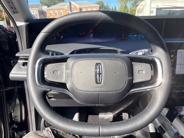 New 2026 Lincoln Nautilus Reserve AWD/4WD image 16