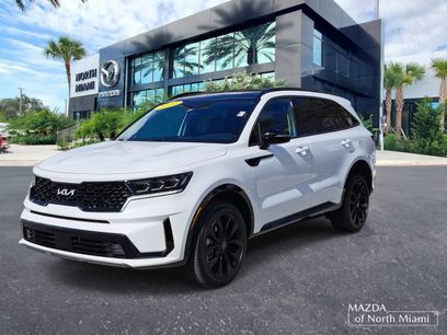Used 2023 Kia Sorento SX