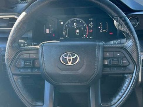 Used 2025 Toyota Tacoma SR5 image 13