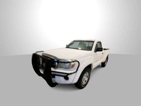 Used 2009 Toyota Tacoma 4x4 Regular Cab w/ SR5 Pkg #1 image 4