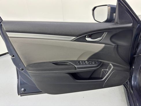 Used 2020 Honda Civic LX image 33