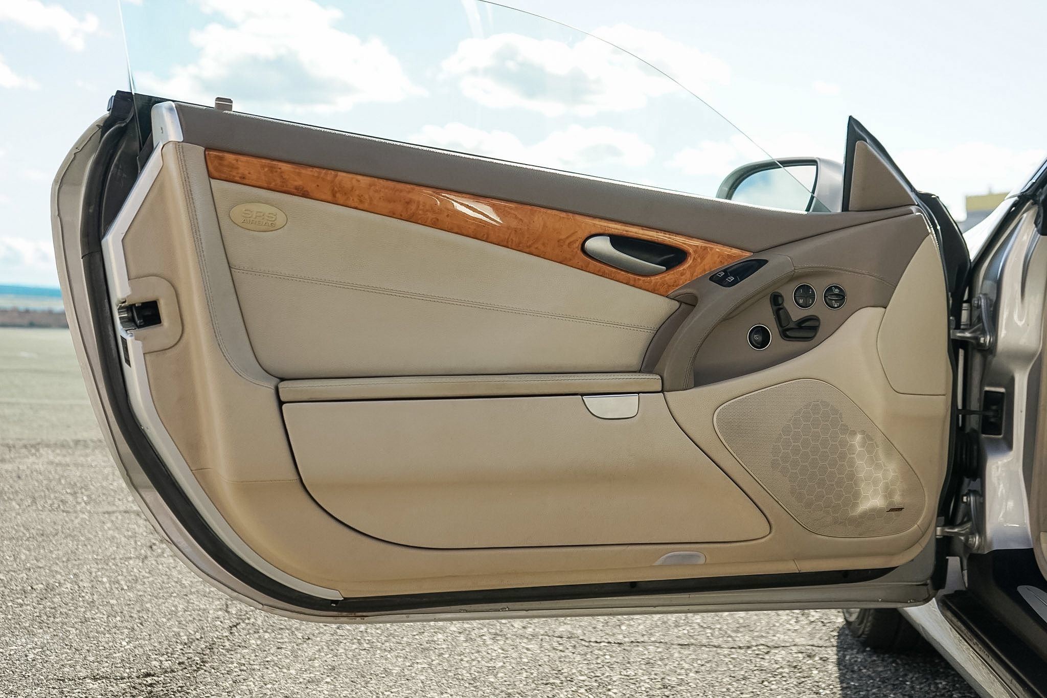 Used 2004 Mercedes-Benz SL 500 image 14
