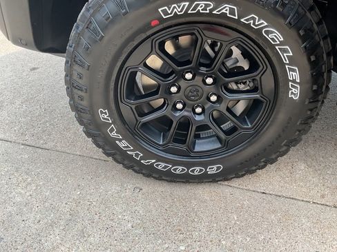 New 2026 RAM 1500 Rebel w/ Rebel Level 2 Equipment Group image 30