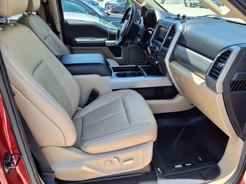 Used 2021 Ford F250 Lariat w/ Lariat Value Package AWD/4WD image 9
