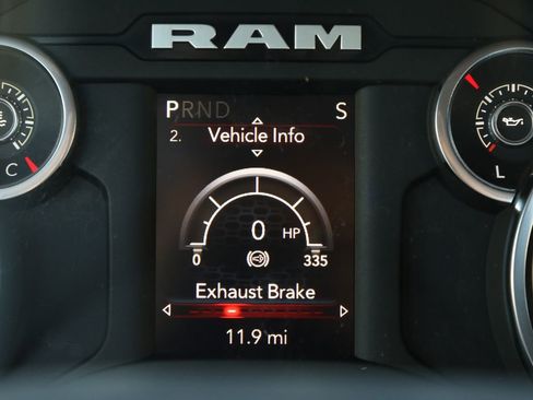 New 2024 RAM 5500 Tradesman image 27