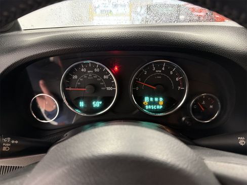 Used 2011 Jeep Wrangler Sport image 12