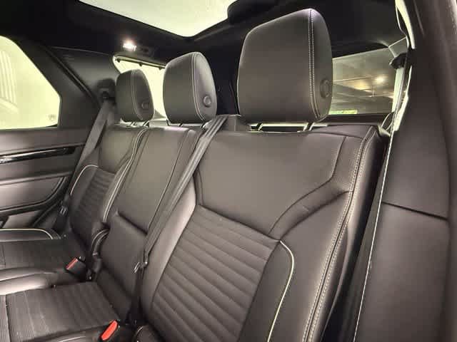 Used 2023 Land Rover Discovery S R-Dynamic AWD/4WD image 19