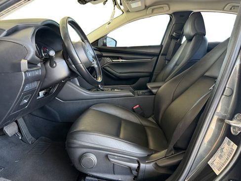 Used 2021 MAZDA MAZDA3 s FWD image 10