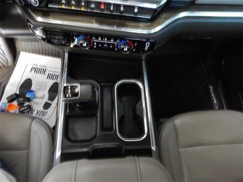 Used 2024 Chevrolet Silverado 1500 LT Trail Boss w/ LT Trail Boss Premium Package image 22